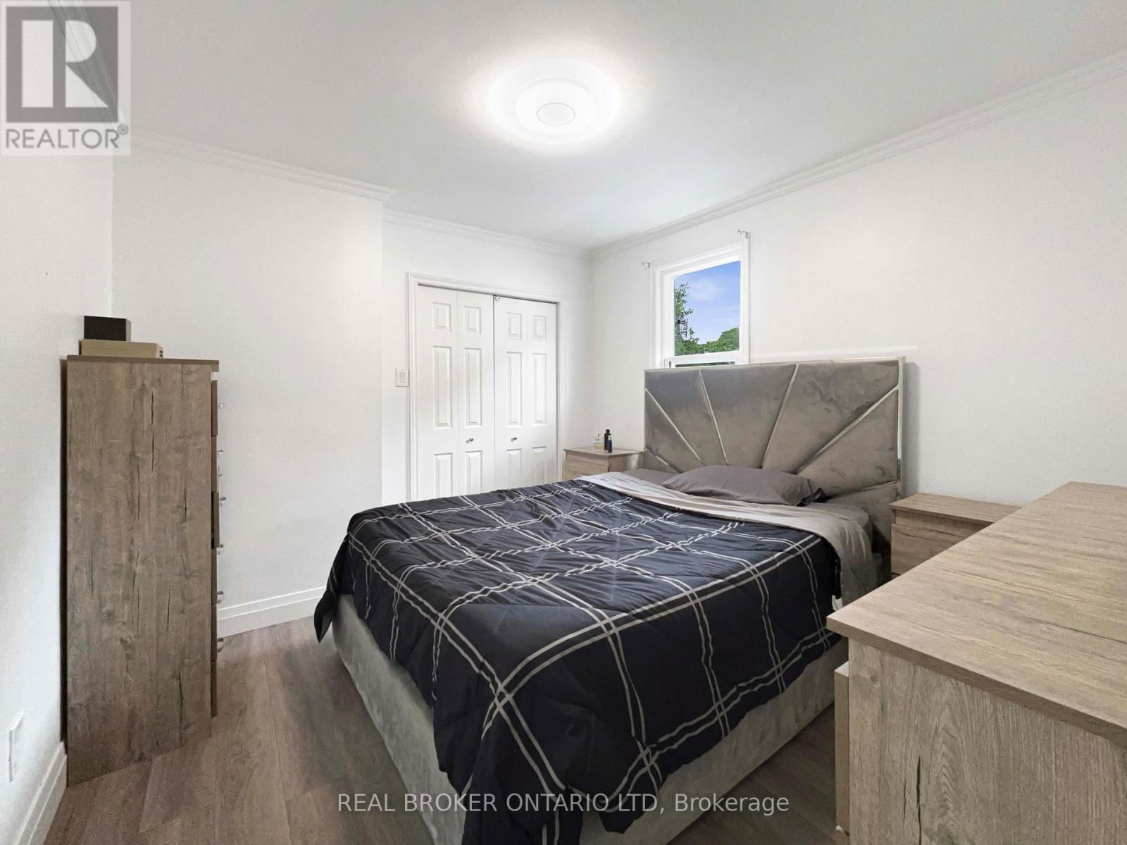 104 DELAWARE STREET Image 16
