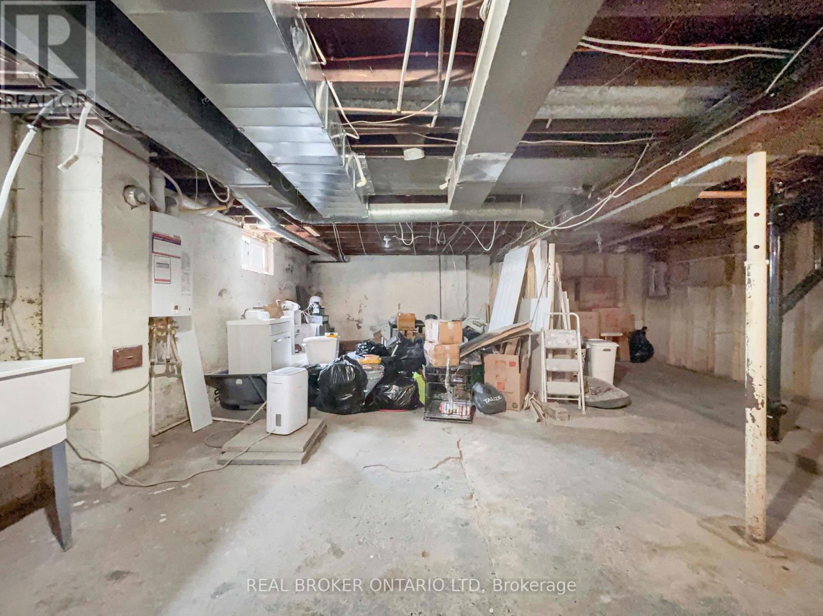 104 DELAWARE STREET Image 26