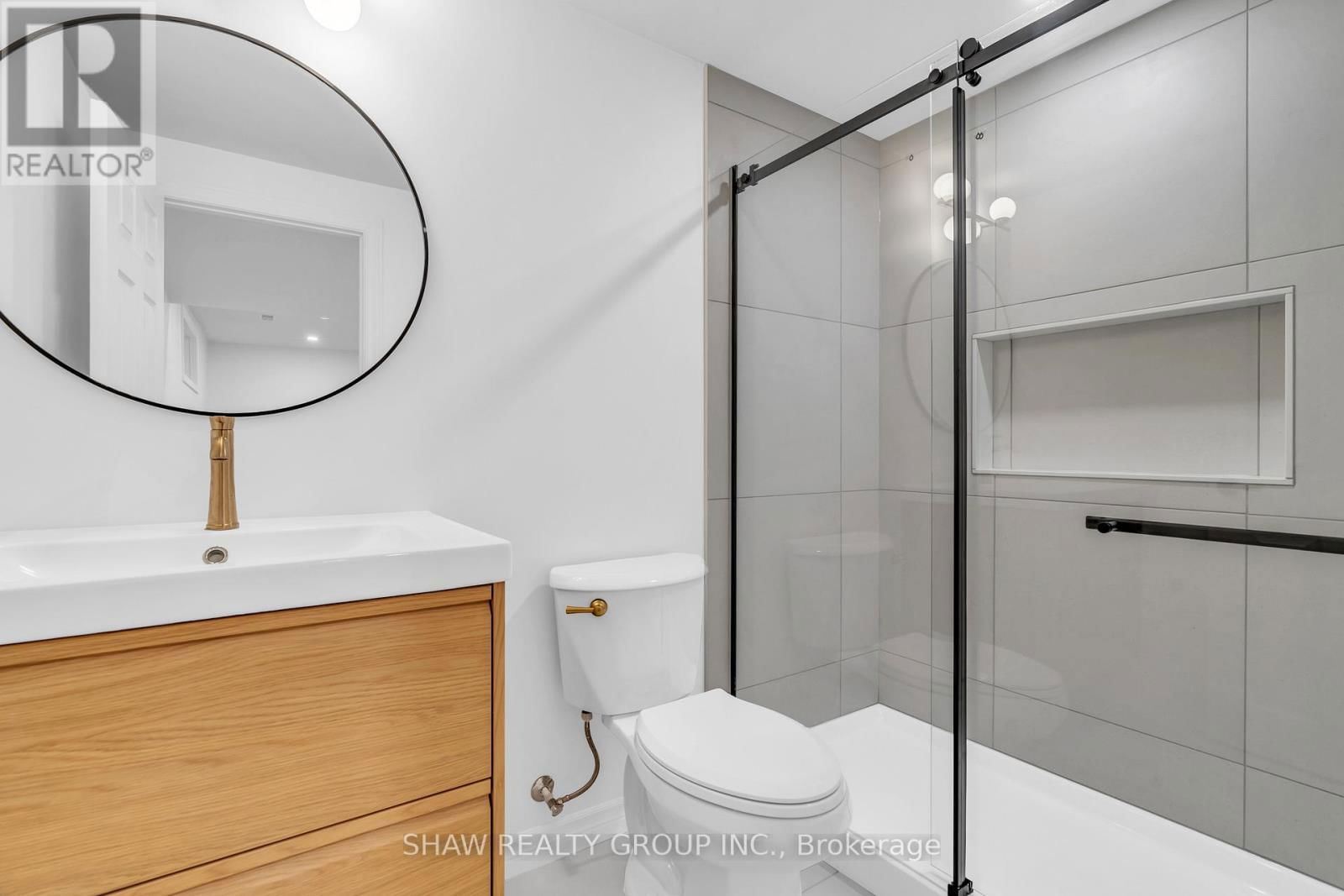 9 GAW CRESCENT Image 35