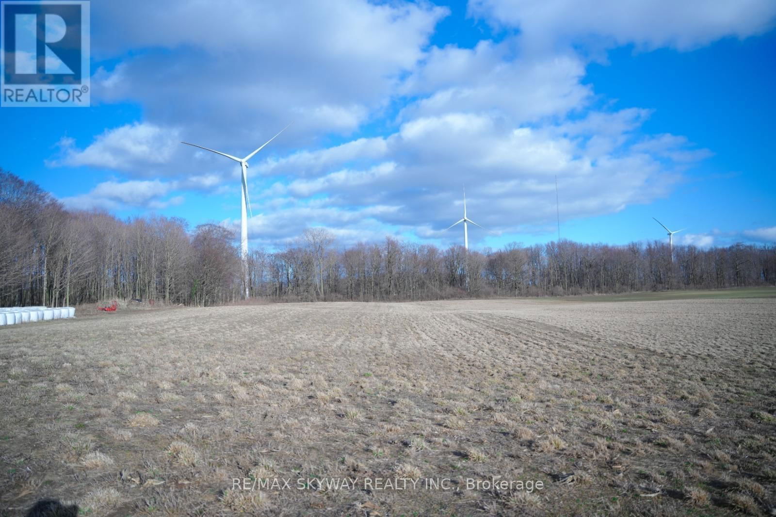 4688 GODBY ROAD Image 3