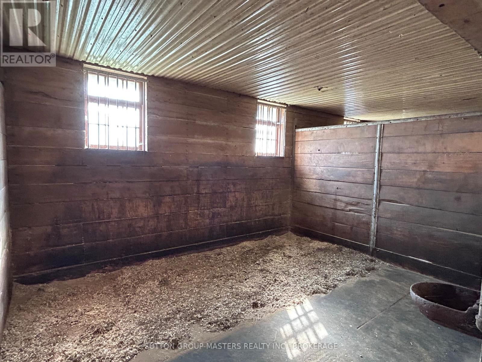 578 BROWN ROAD Image 34