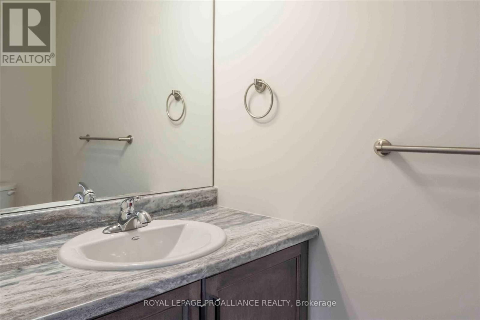 28 NIPIGON STREET Image 12