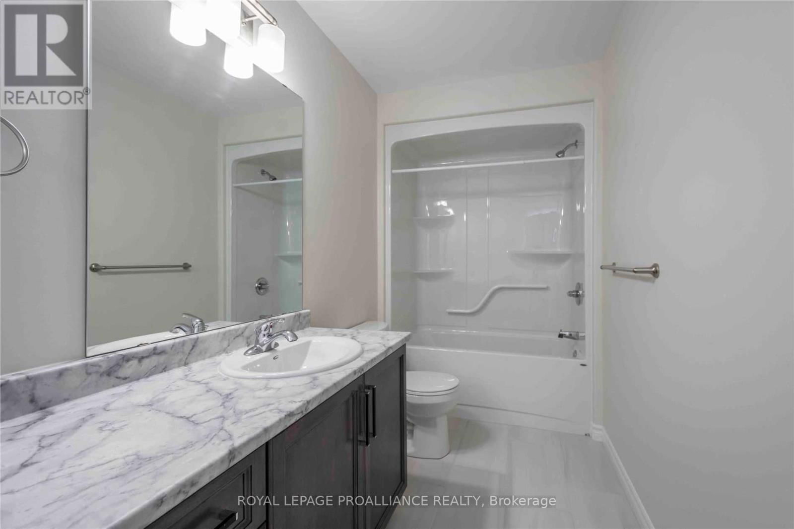 28 NIPIGON STREET Image 15
