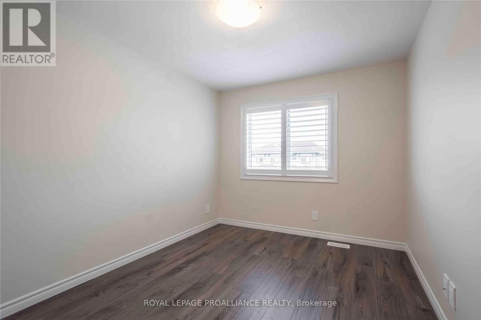 28 NIPIGON STREET Image 18