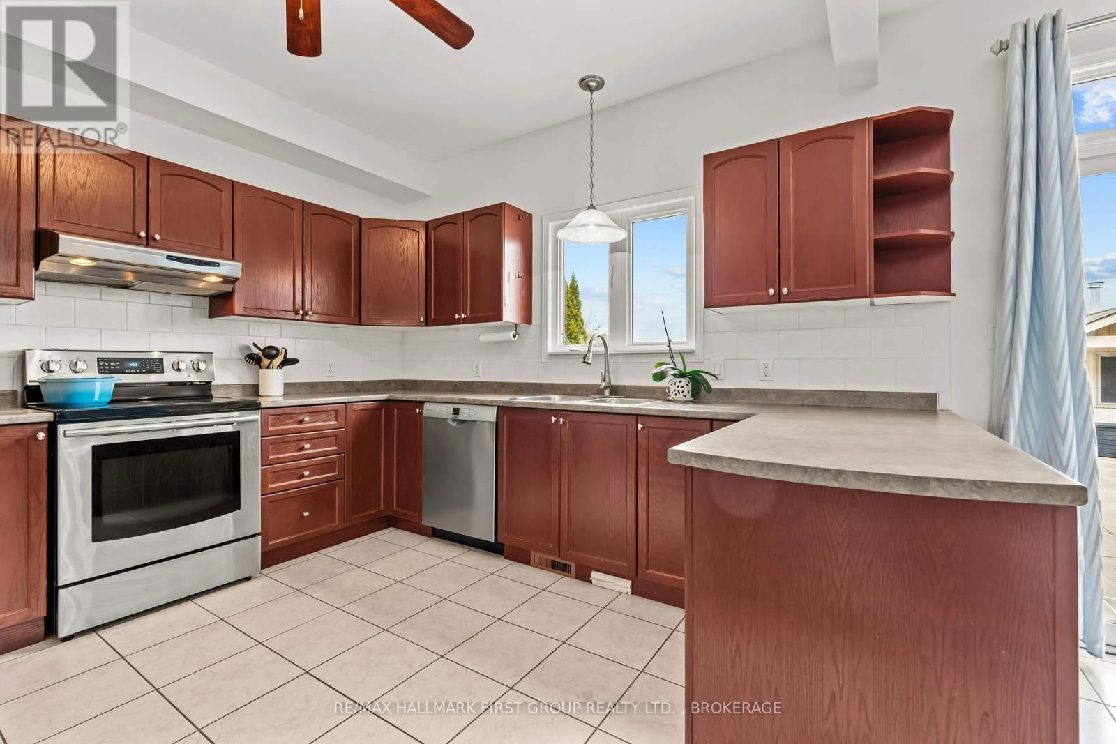 530 NORA COURT Image 18