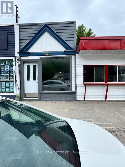 201 HIGHLAND STREET Image 4