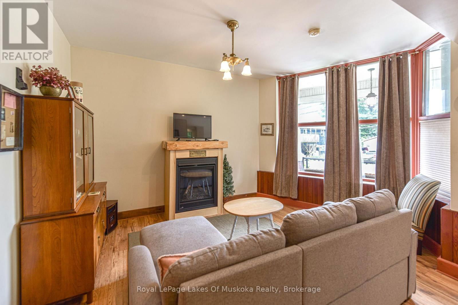 25 TOWNSHIP HALL ROAD Image 8