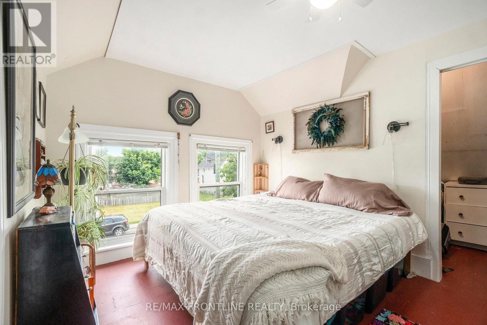 29 STRATHCONA STREET Image 12