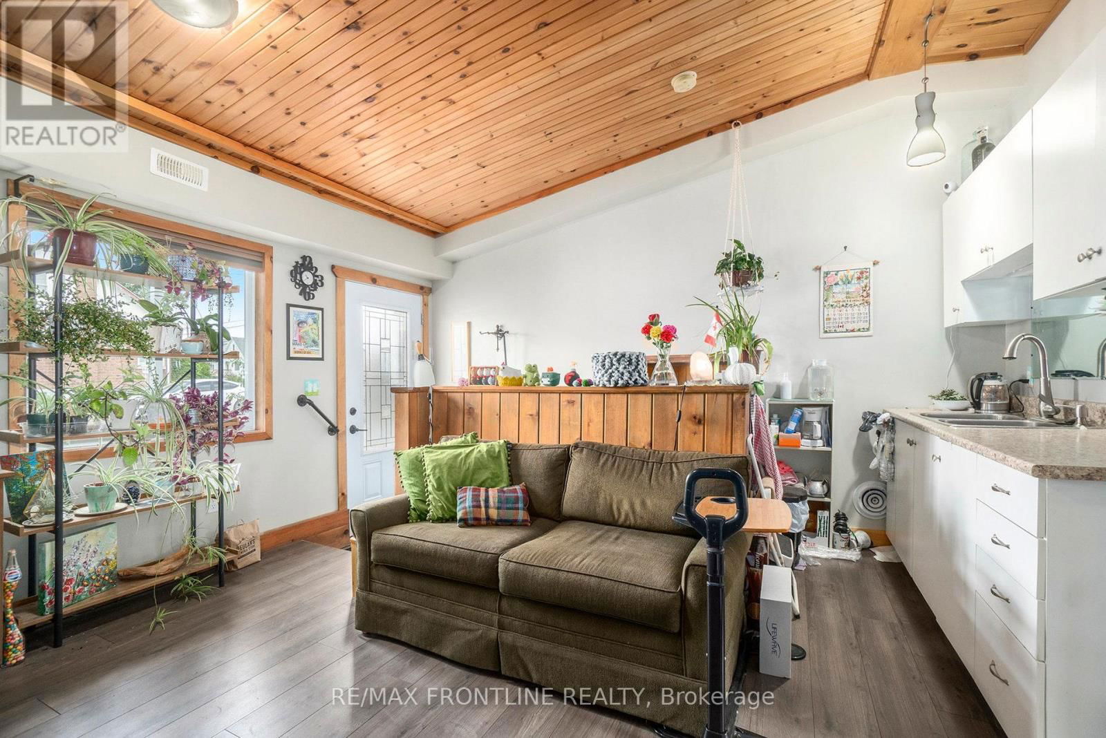 29 STRATHCONA STREET Image 19