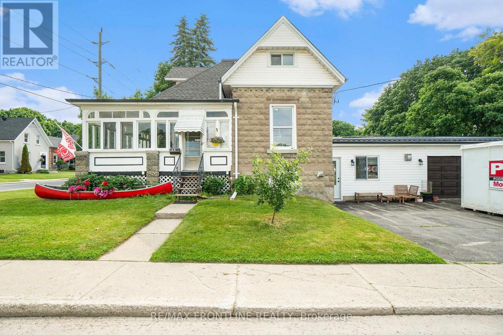29 STRATHCONA STREET Image 2