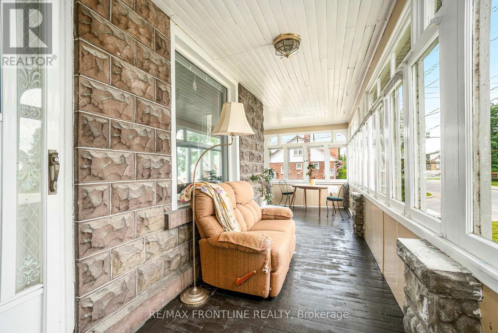 29 STRATHCONA STREET Image 5