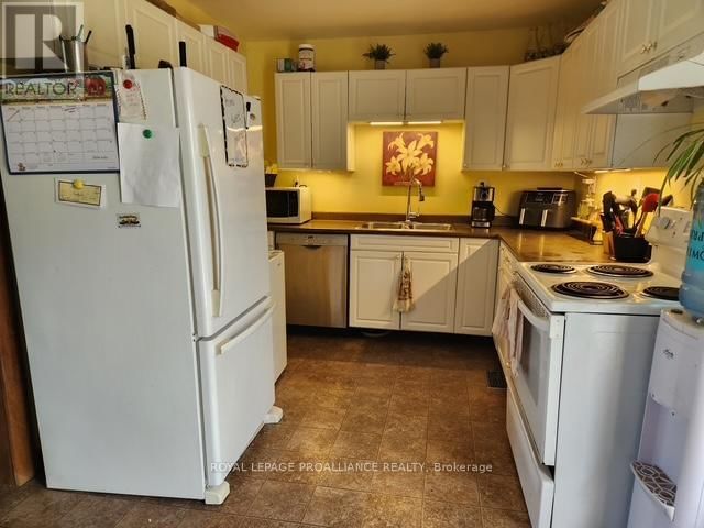 22208 LOYALIST PARKWAY Image 11