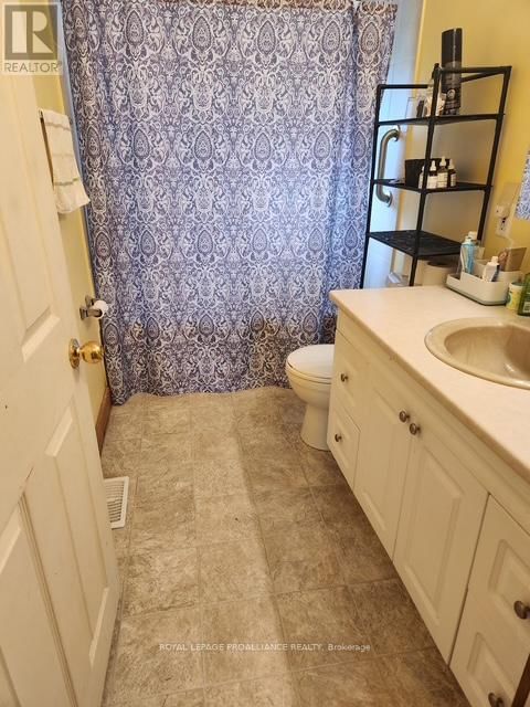 22208 LOYALIST PARKWAY Image 16