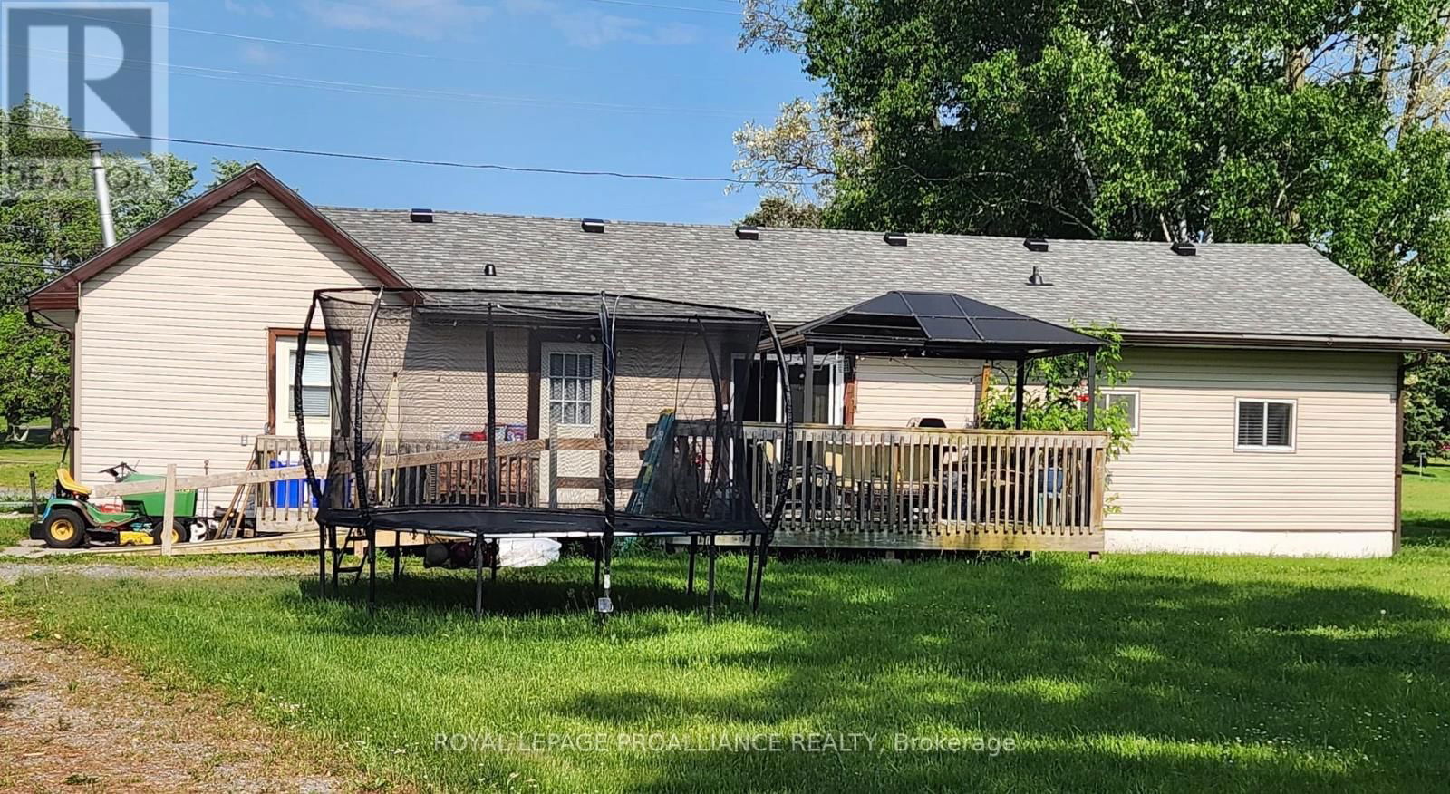 22208 LOYALIST PARKWAY Image 2