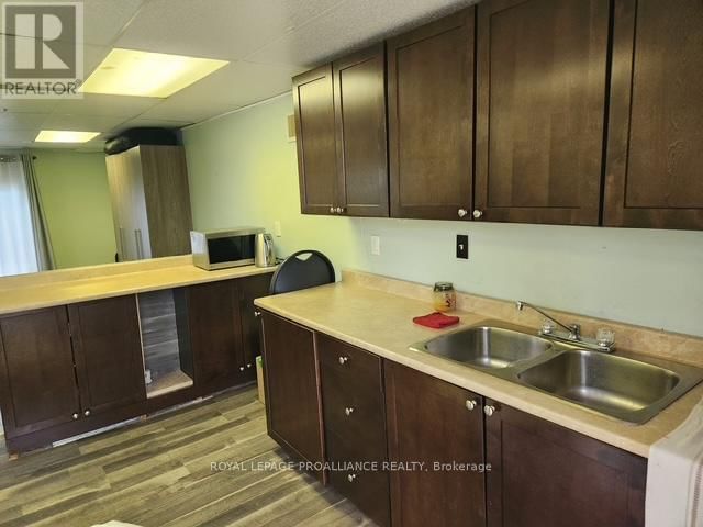 22208 LOYALIST PARKWAY Image 8