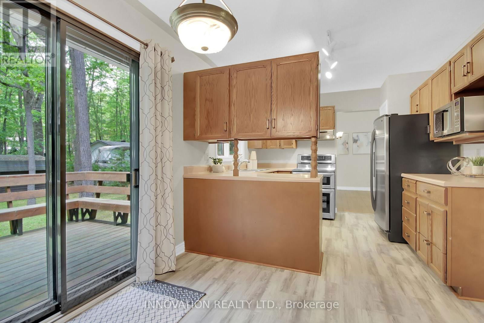 181 BAILLIE AVENUE Image 20