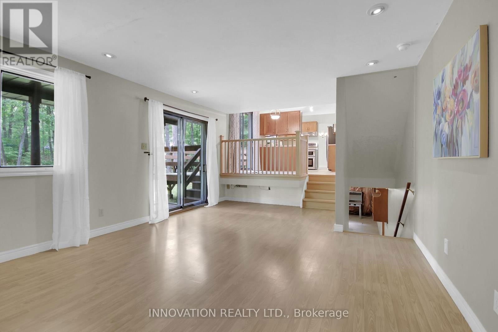 181 BAILLIE AVENUE Image 25