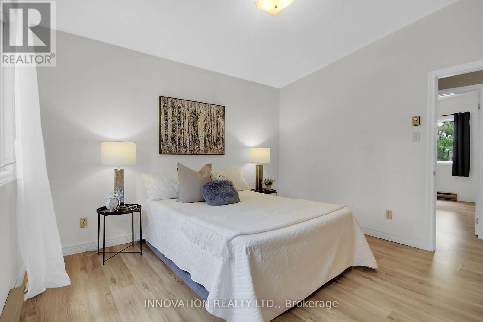181 BAILLIE AVENUE Image 29