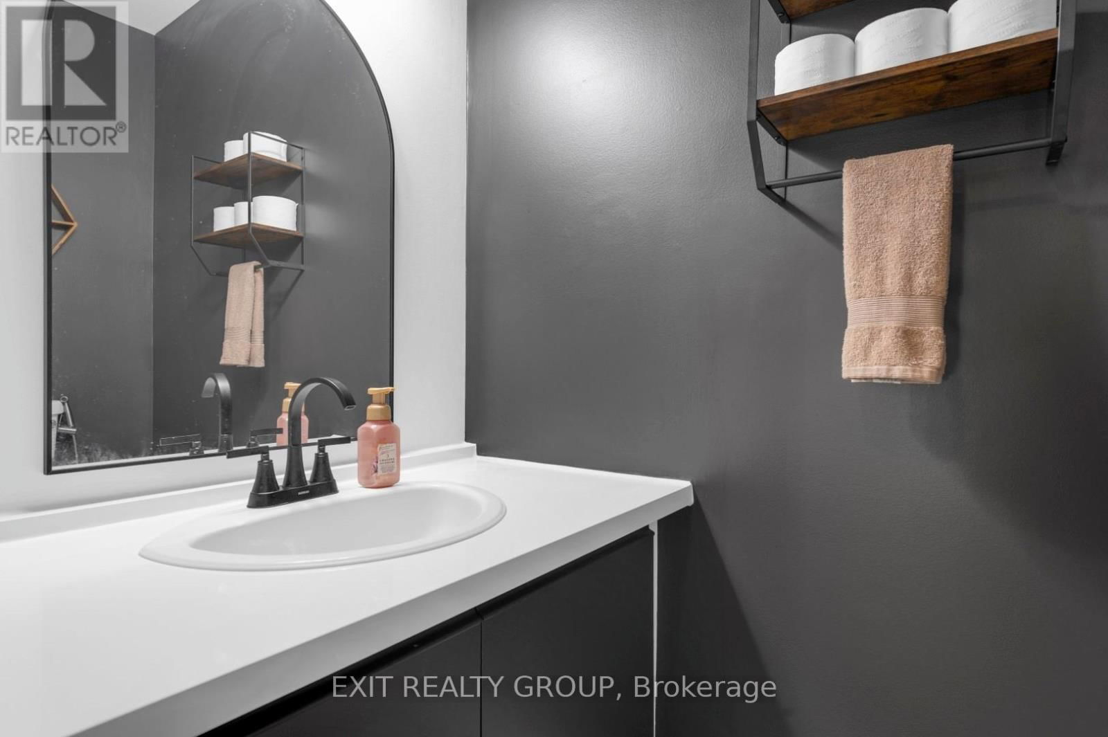 33 DUNGANNON DRIVE Image 15