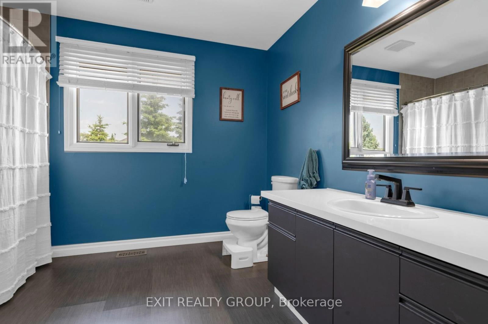 33 DUNGANNON DRIVE Image 22