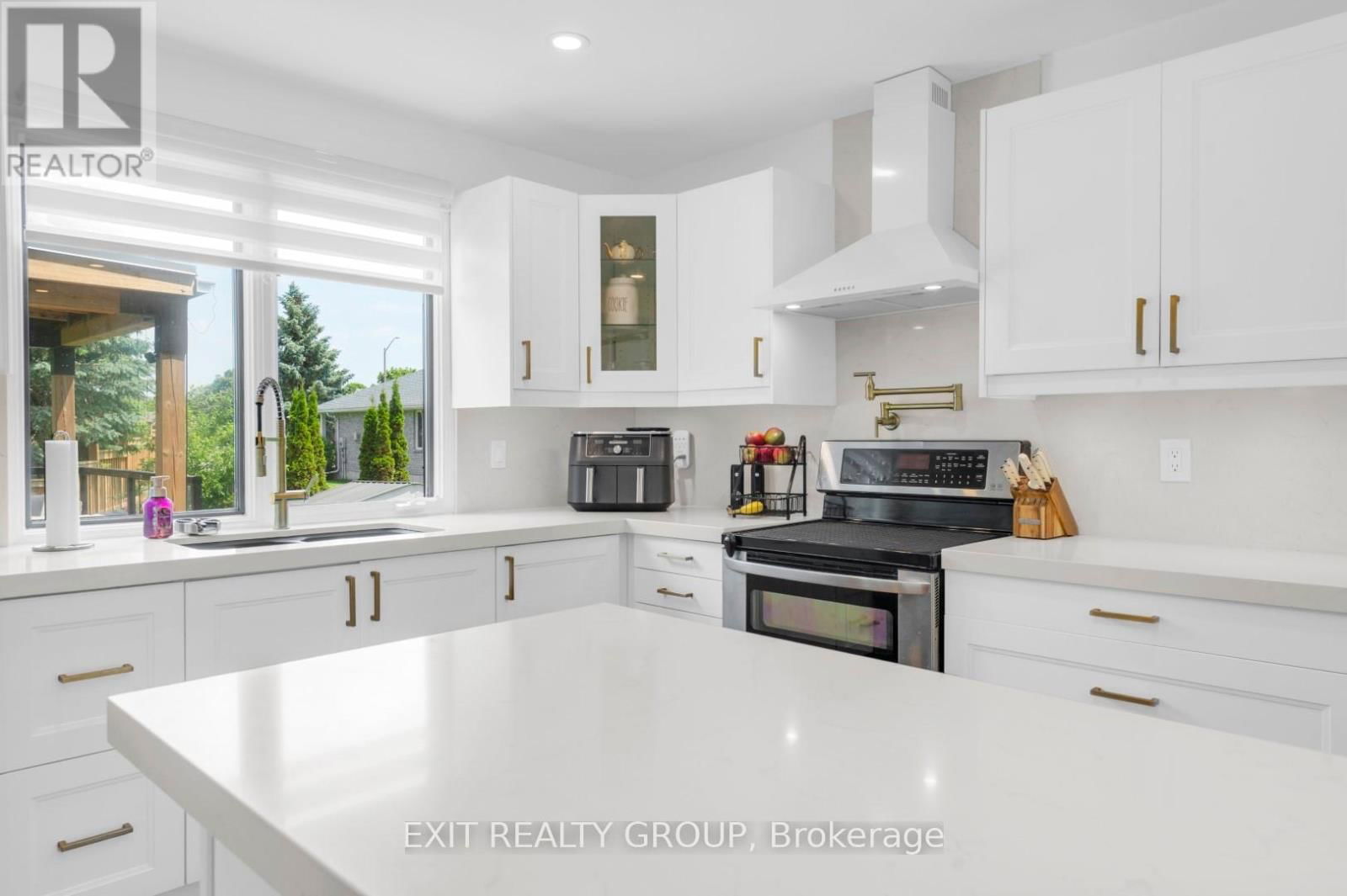 33 DUNGANNON DRIVE Image 9