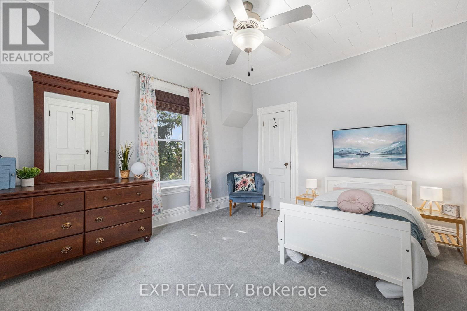 12689 MAPLE RIDGE ROAD Image 25