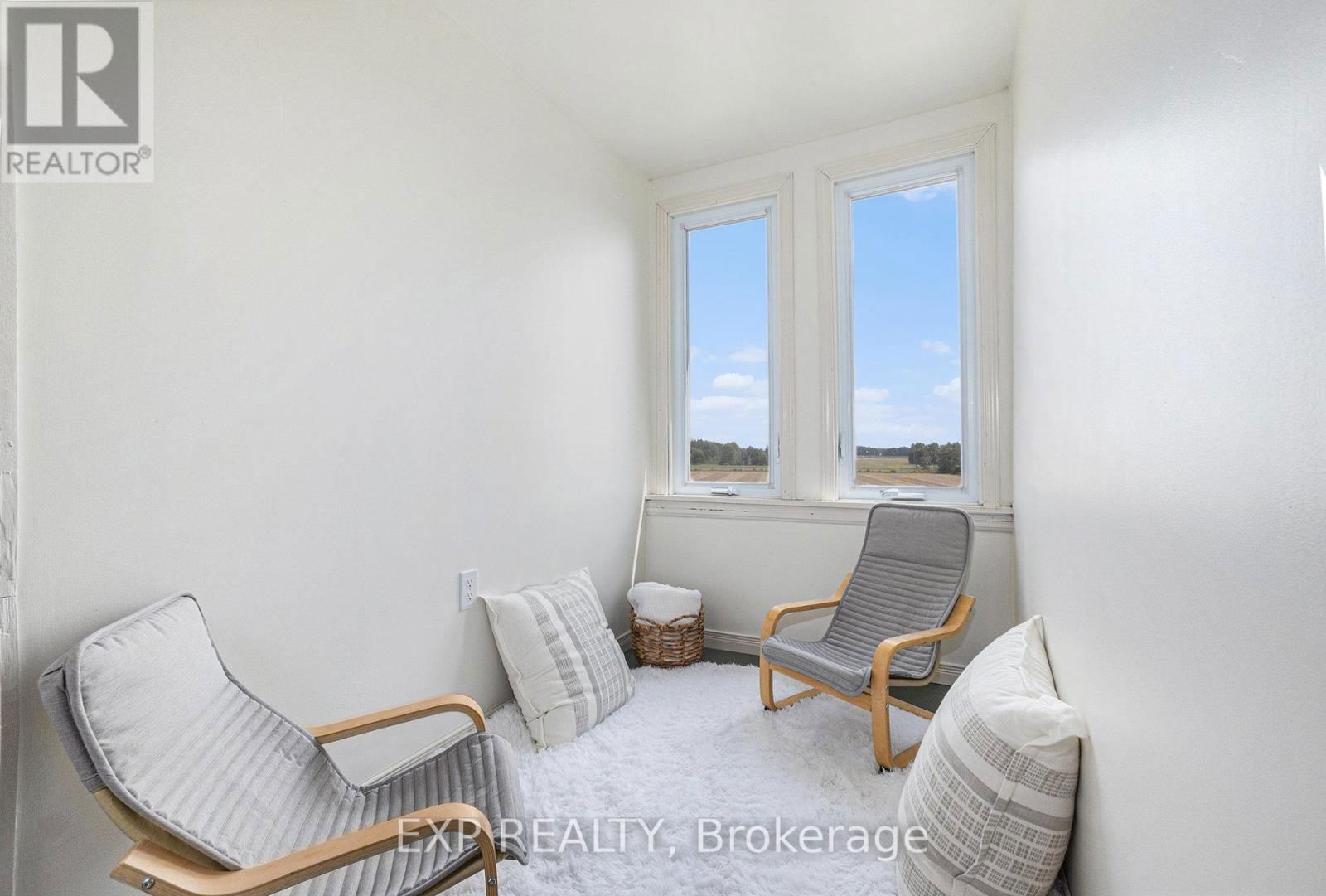 12689 MAPLE RIDGE ROAD Image 30