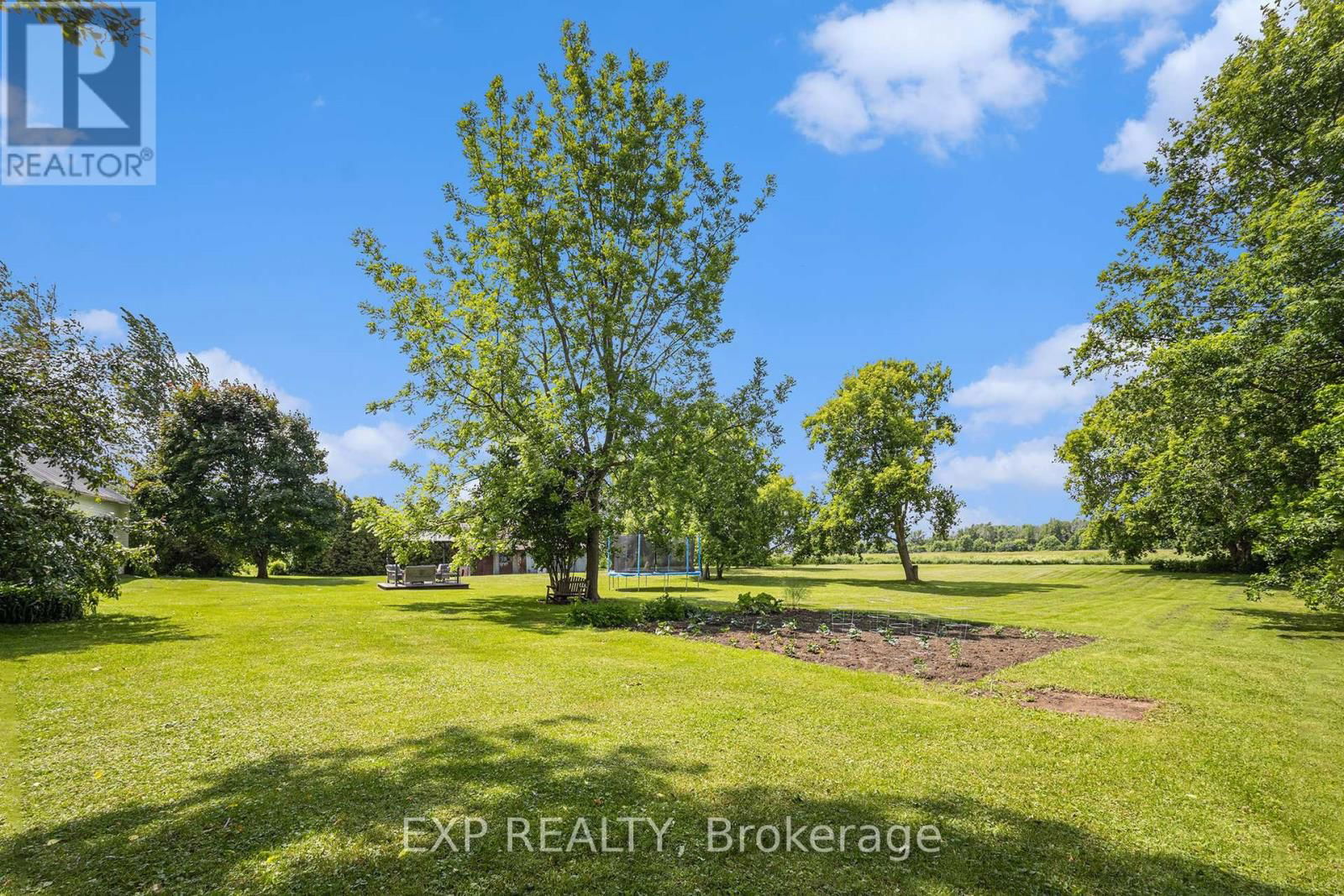 12689 MAPLE RIDGE ROAD Image 35