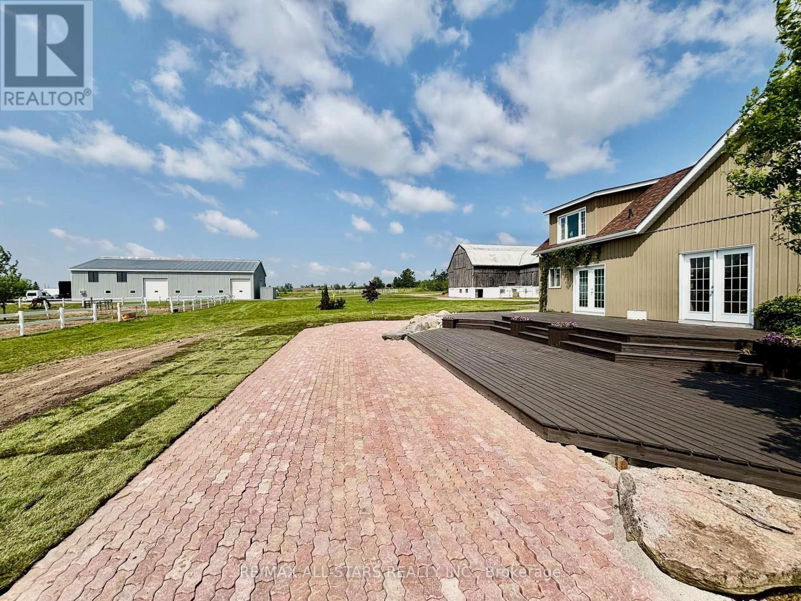 777 CAMBRAY ROAD Image 23