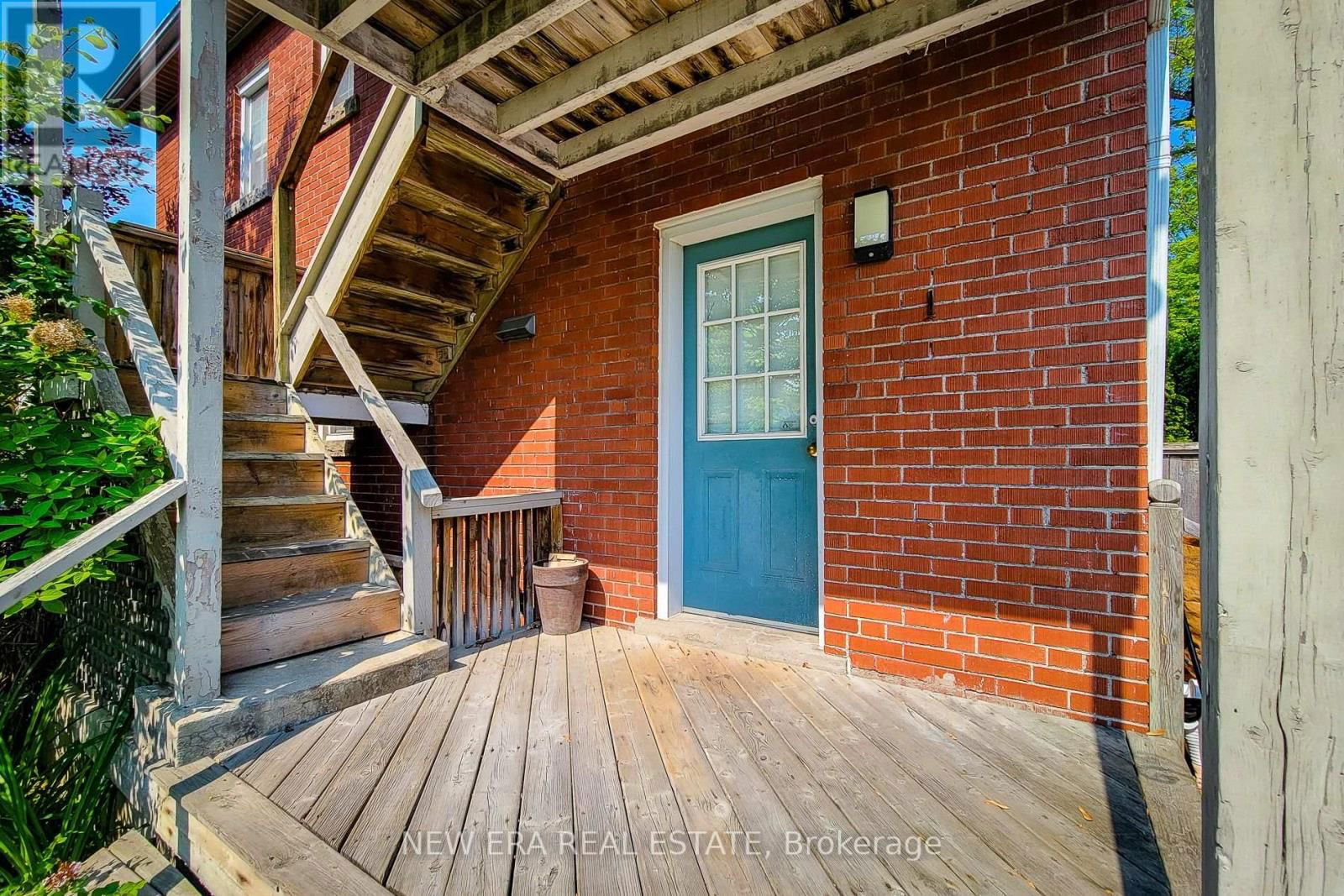 131 ERINDALE AVENUE Image 5