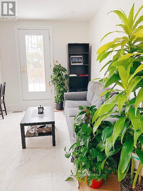 Unit A - 58 LEBRETON STREET NORTH Image 8