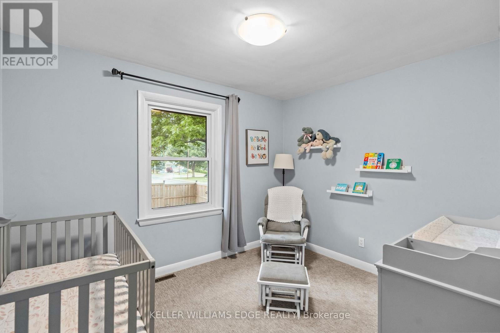 2 WEST 22ND STREET Image 23