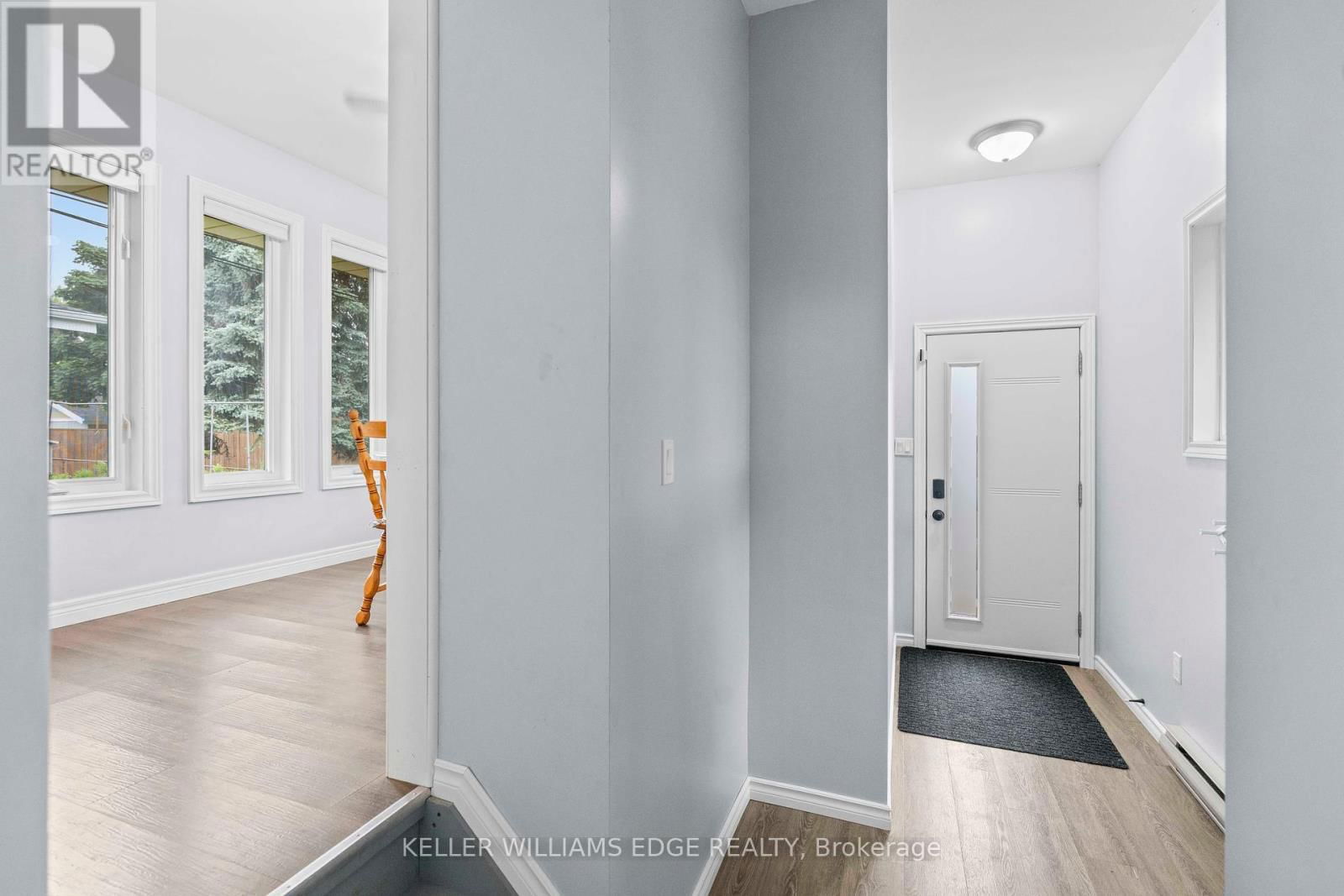 2 WEST 22ND STREET Image 26