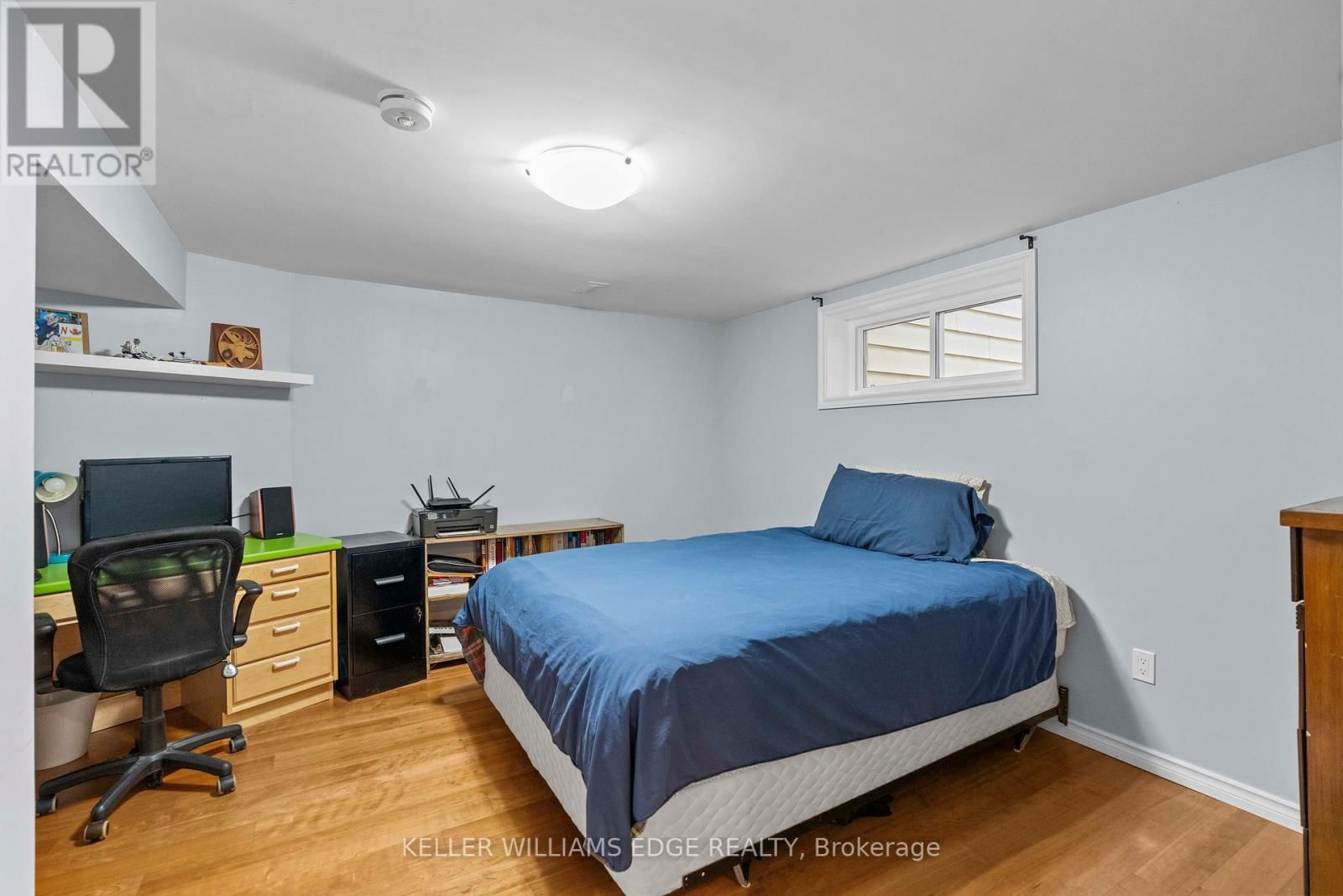2 WEST 22ND STREET Image 34