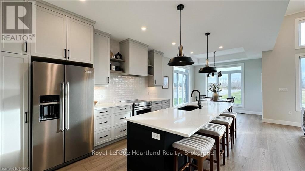 171 KINGFISHER LANE Image 14