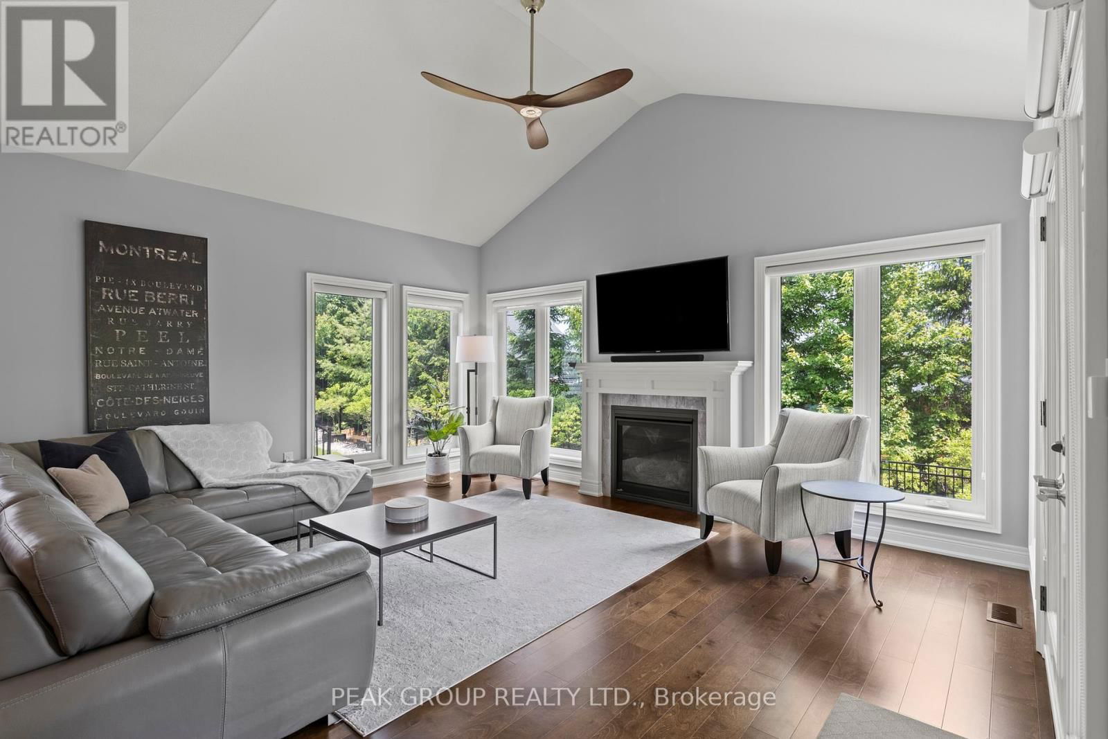 52 DERBYSHIRE DRIVE Image 17