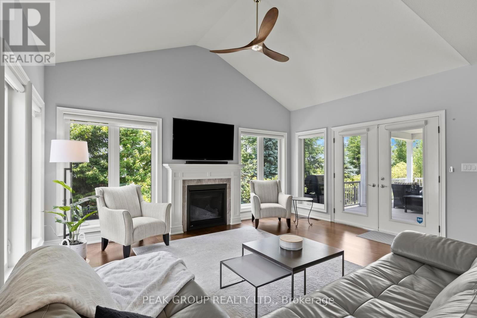 52 DERBYSHIRE DRIVE Image 18
