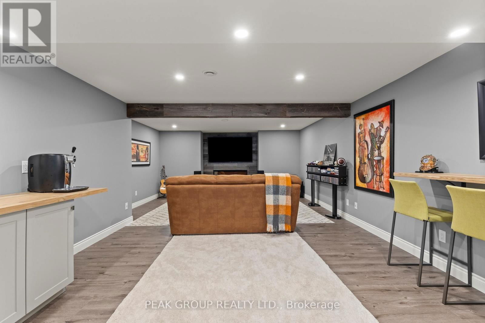 52 DERBYSHIRE DRIVE Image 26