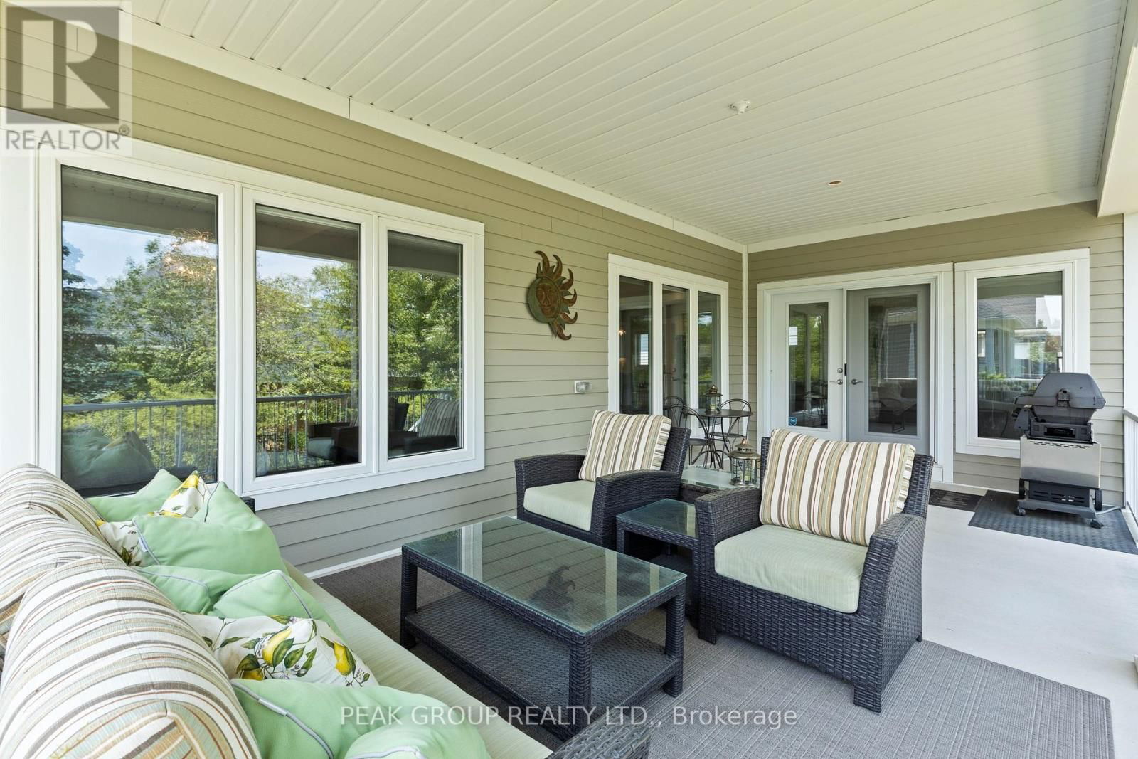 52 DERBYSHIRE DRIVE Image 34