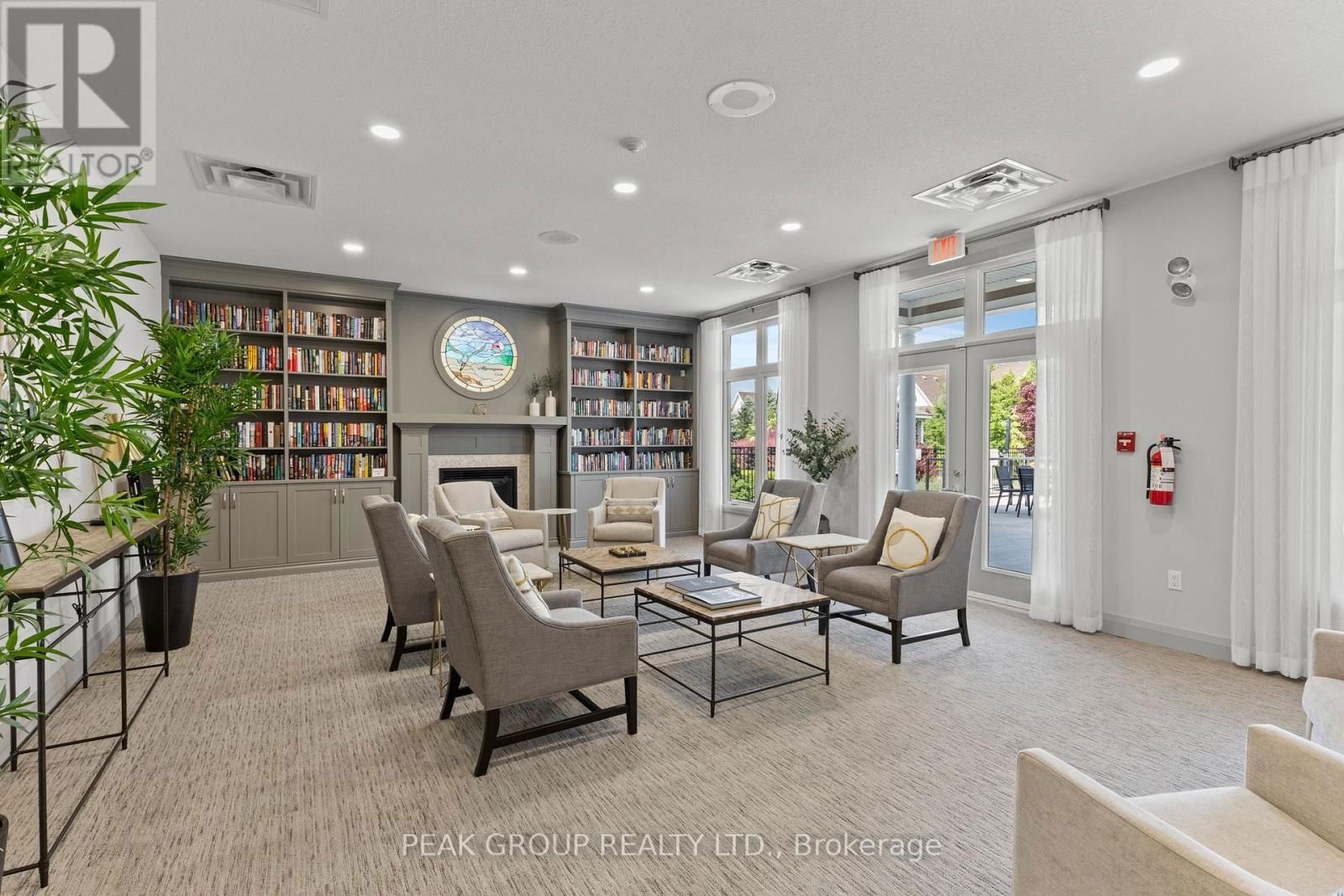 52 DERBYSHIRE DRIVE Image 44
