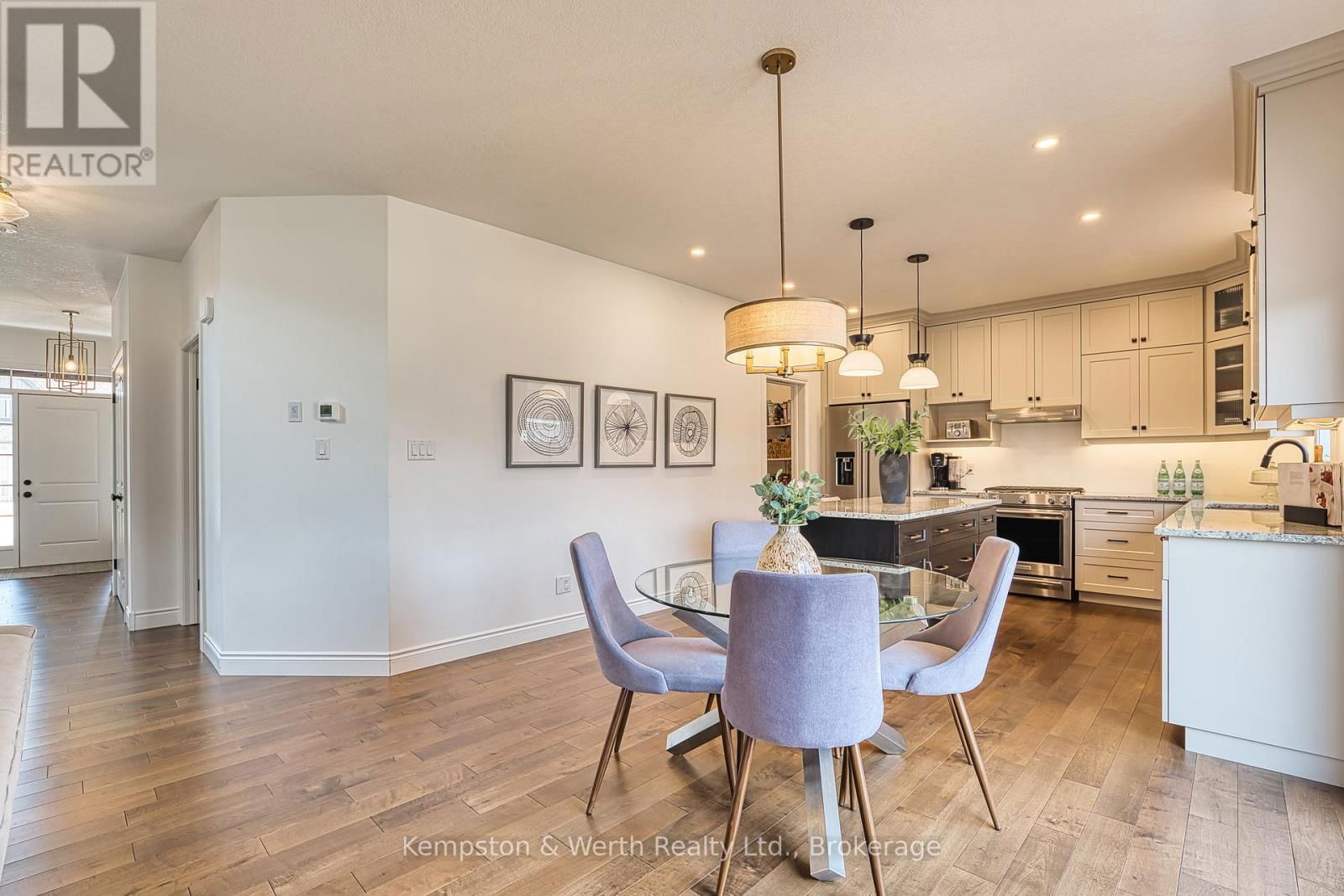 71 FORBES CRESCENT Image 14