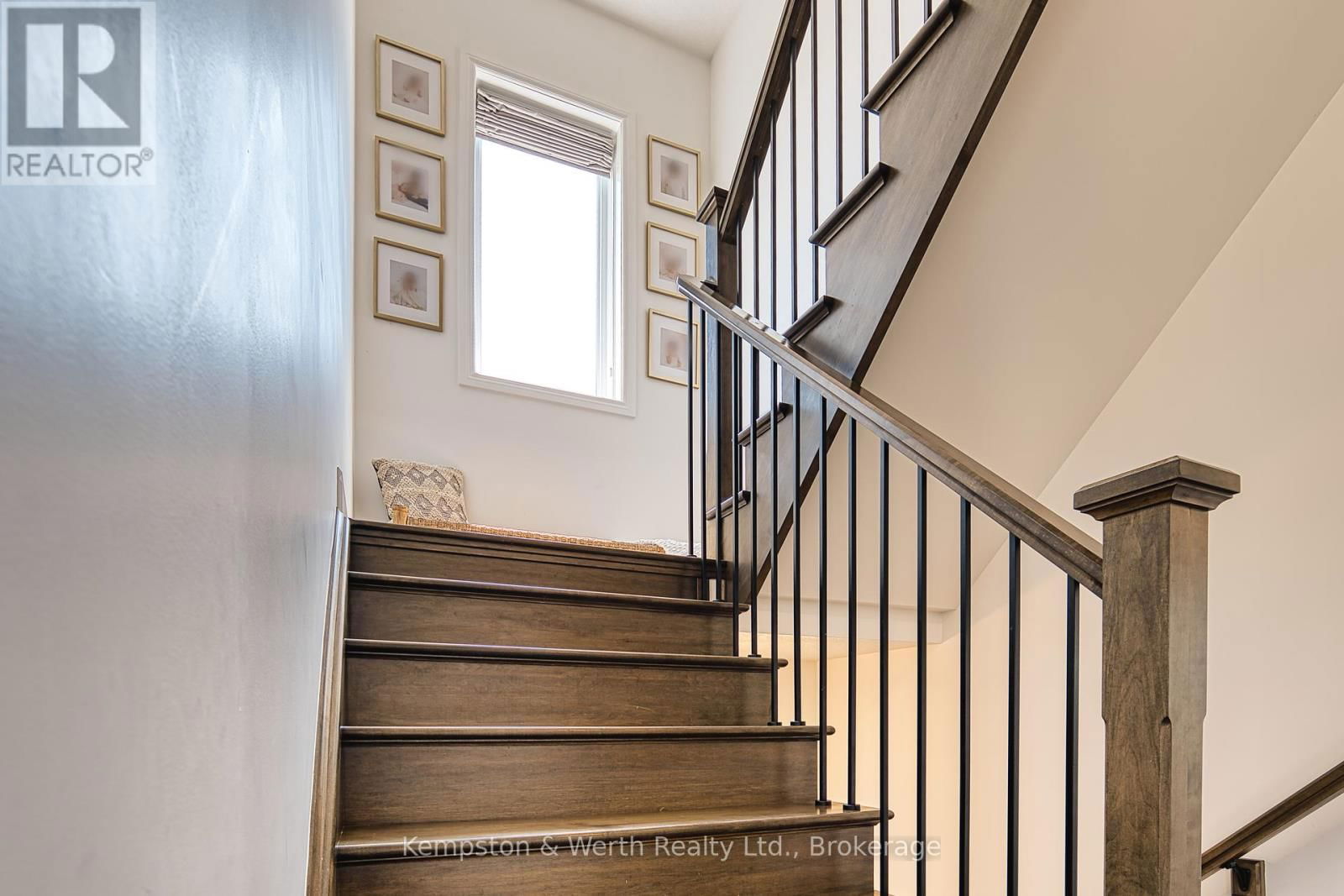 71 FORBES CRESCENT Image 21