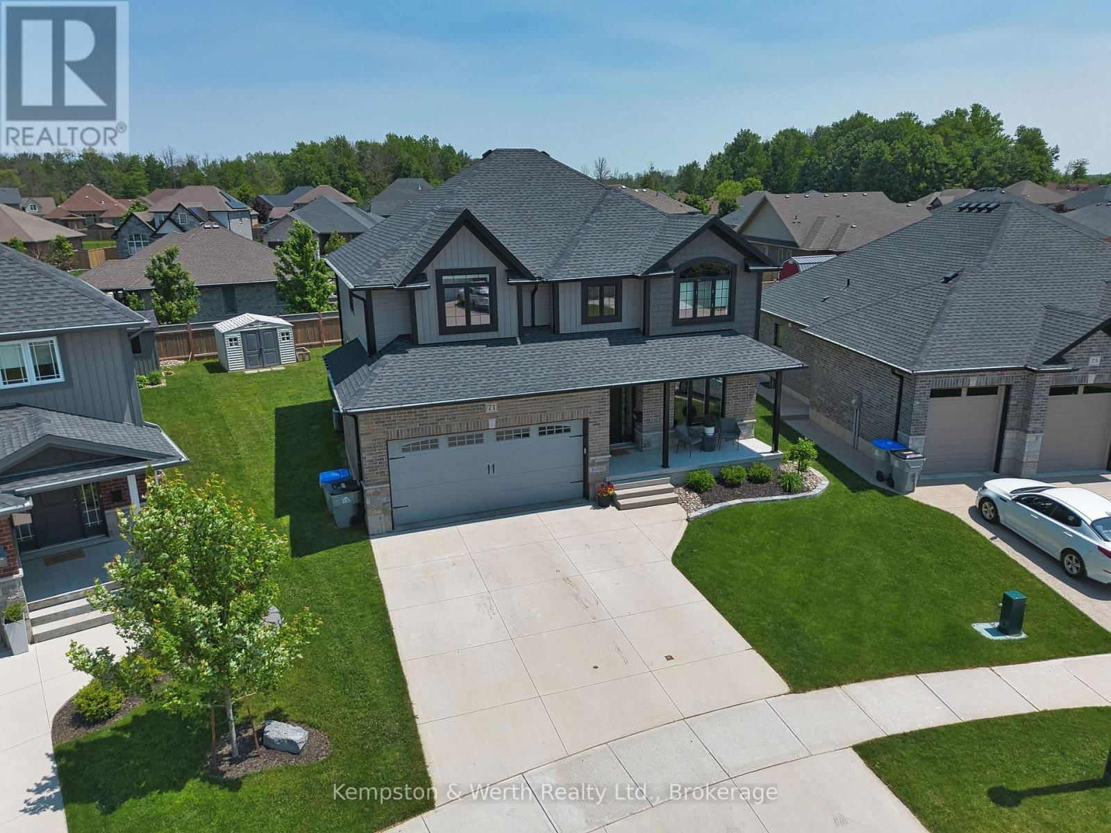 71 FORBES CRESCENT Image 46