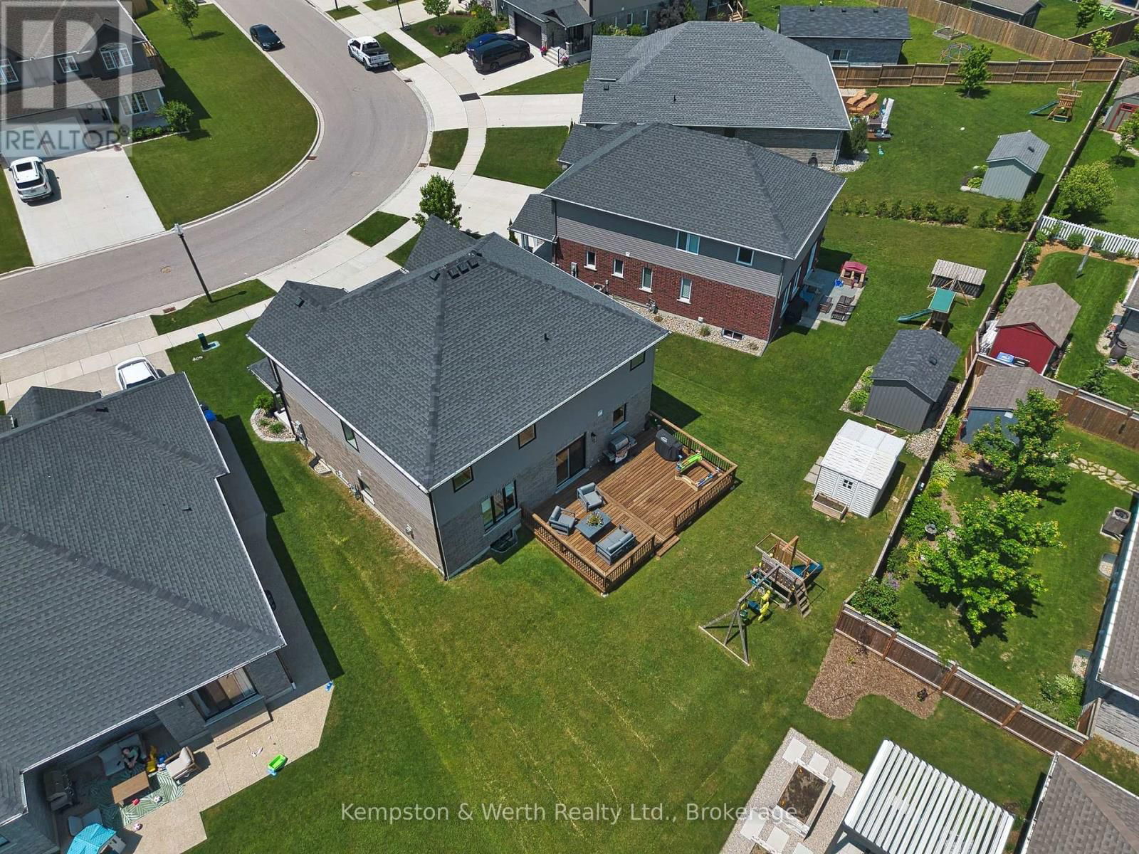 71 FORBES CRESCENT Image 47