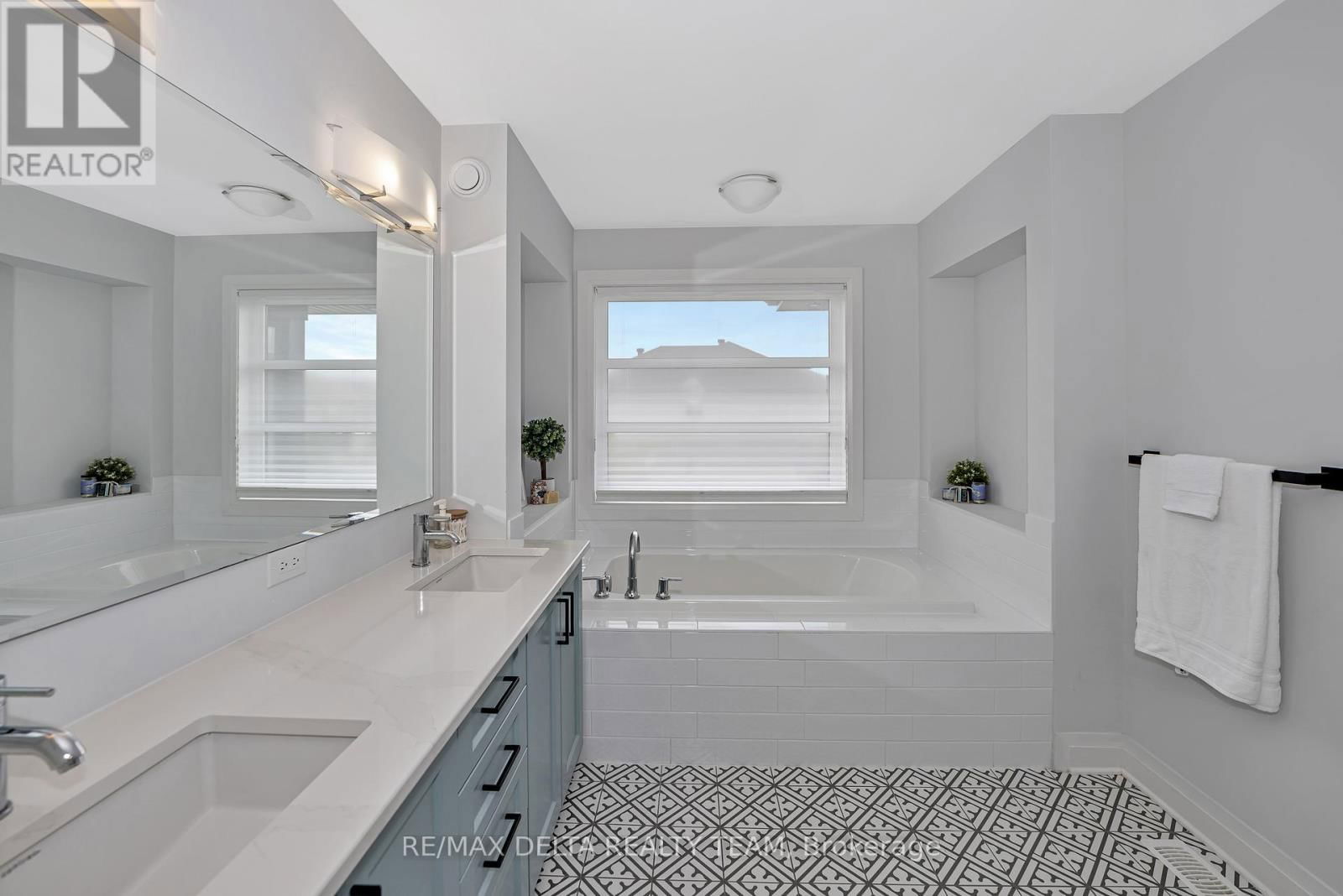 128 CREVASSE ROAD Image 17