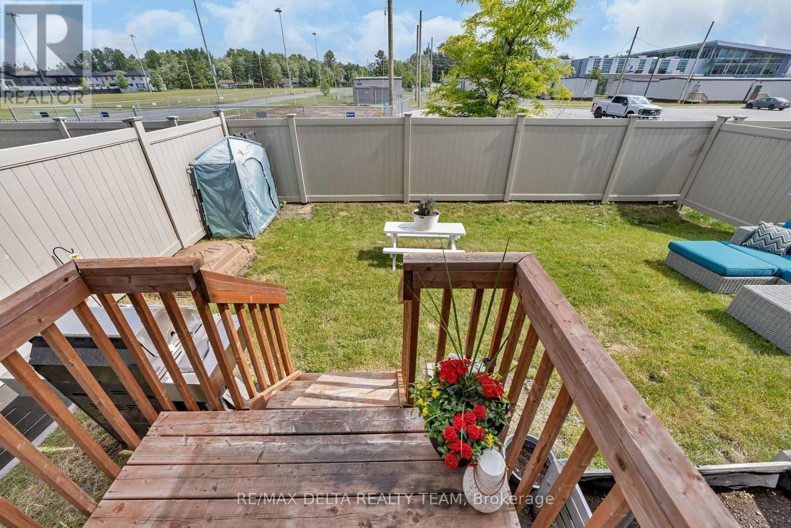 128 CREVASSE ROAD Image 25