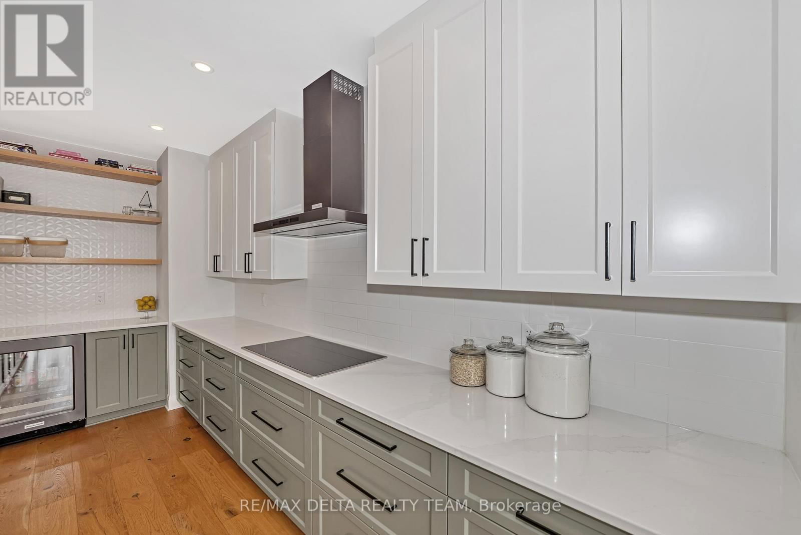 128 CREVASSE ROAD Image 9