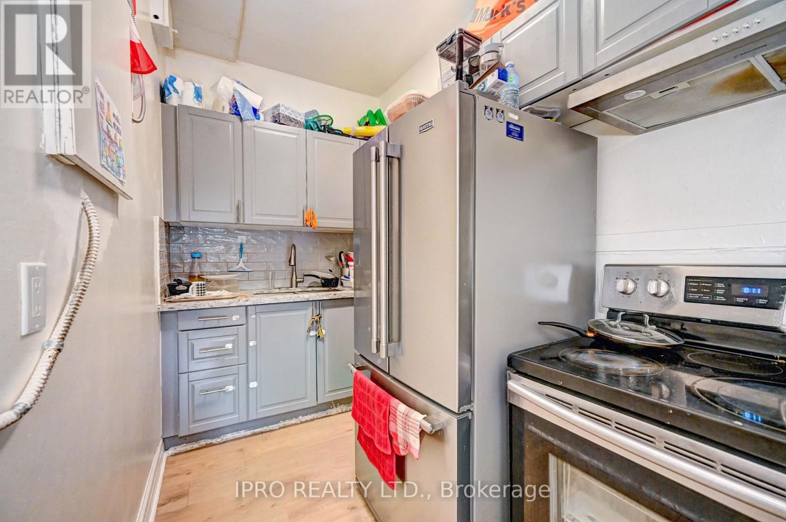 15 AINSLIE STREET NORTH Image 5