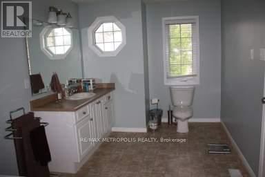 640 VIOLET STREET Image 13