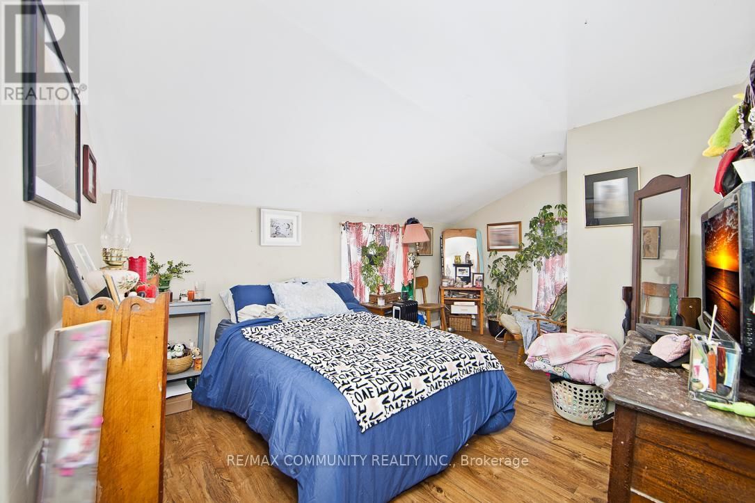 81-83 MOIRA STREET WEST Image 24